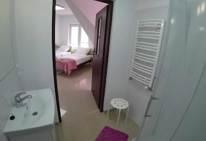 スタンダード4人部屋, Apartamenty Kozienice