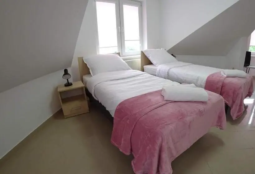 スタンダード4人部屋, Apartamenty Kozienice
