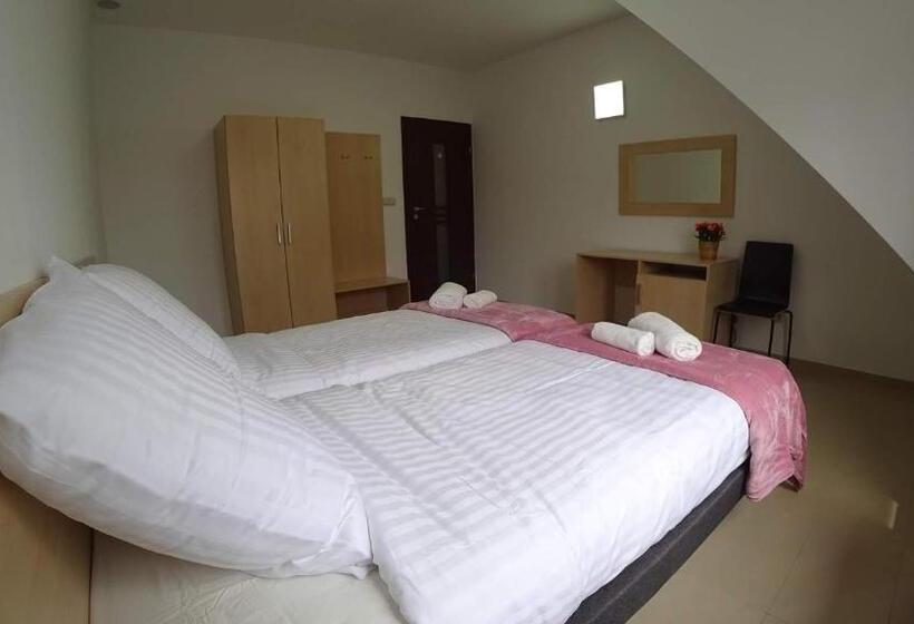 Standard room with outdoor bath, Apartamenty Kozienice