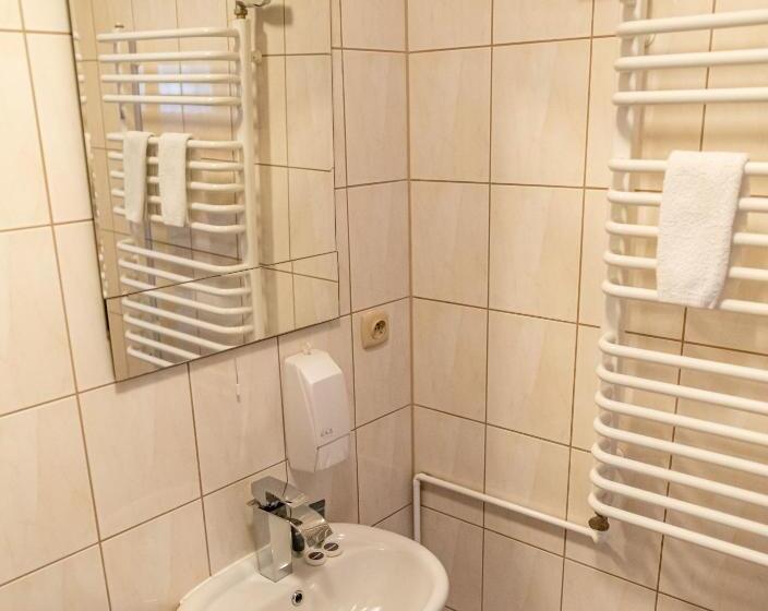 エコノミールーム, Babilon Krzeszów