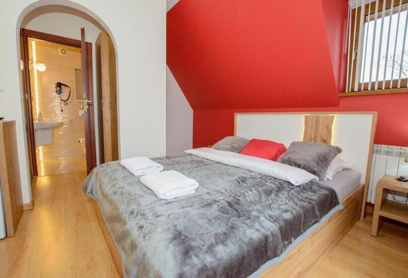 חדר סטנדרט, Leśny Dworek Biały Dunajec