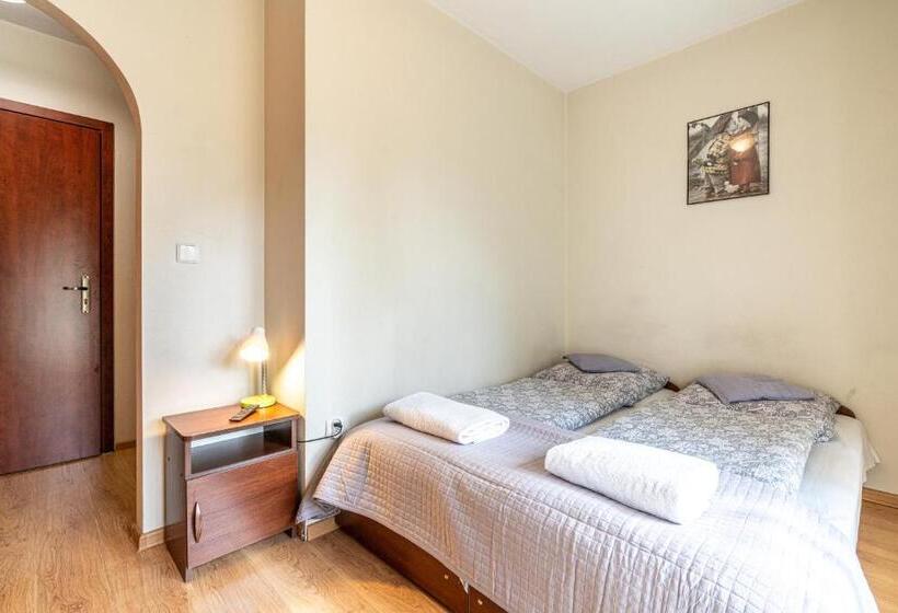 חדר סטנדרט עם מרפסת, Leśny Dworek Biały Dunajec