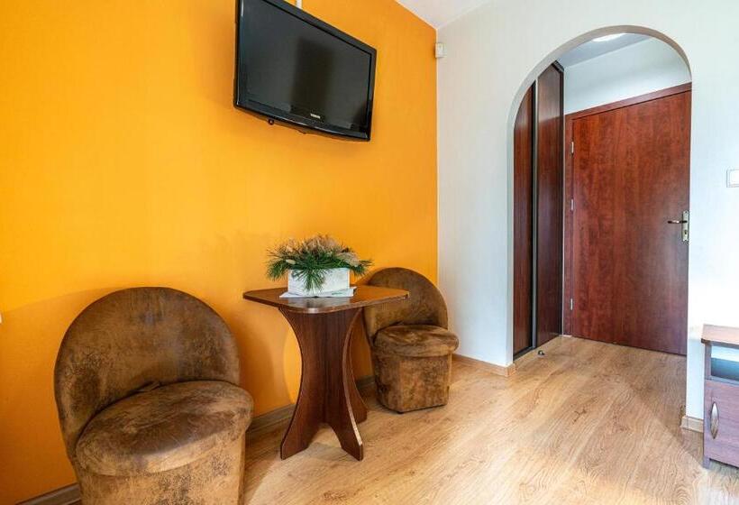 חדר סטנדרט עם מרפסת, Leśny Dworek Biały Dunajec