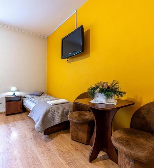 חדר סטנדרט לשלושה, Leśny Dworek Biały Dunajec