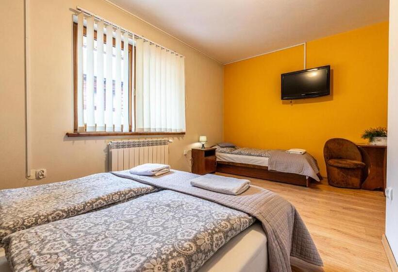 חדר סטנדרט לשלושה, Leśny Dworek Biały Dunajec