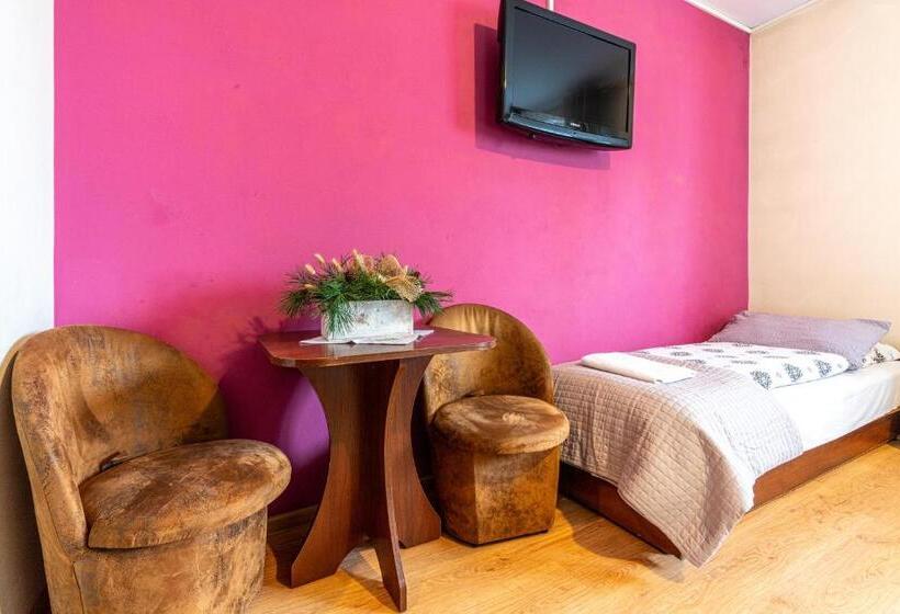 חדר סטנדרט לארבעה, Leśny Dworek Biały Dunajec