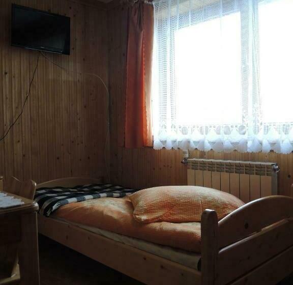 اتاق استاندارد با سرویس بهداشتی مشترک, Pokoje U Tosi I Czesia