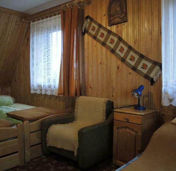 اتاق استاندارد چهار تخته, Pokoje U Tosi I Czesia