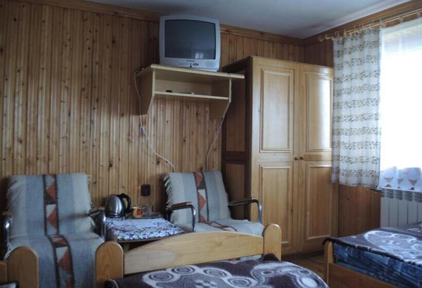 اتاق استاندارد سه نفره, Pokoje U Tosi I Czesia