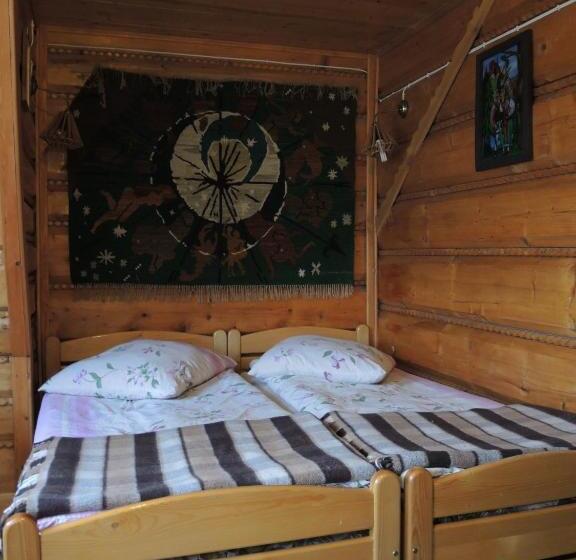 اتاق استاندارد سه نفره, Pokoje U Tosi I Czesia