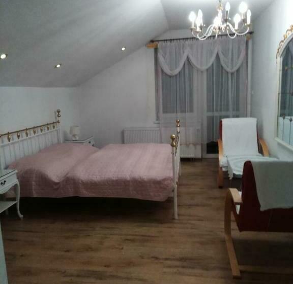 Pokój Standard z Balkonem, Villa Orzechowski