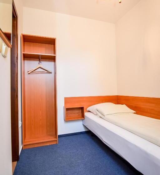 اتاق استاندارد یک نفره, Apartament 33 Poronin