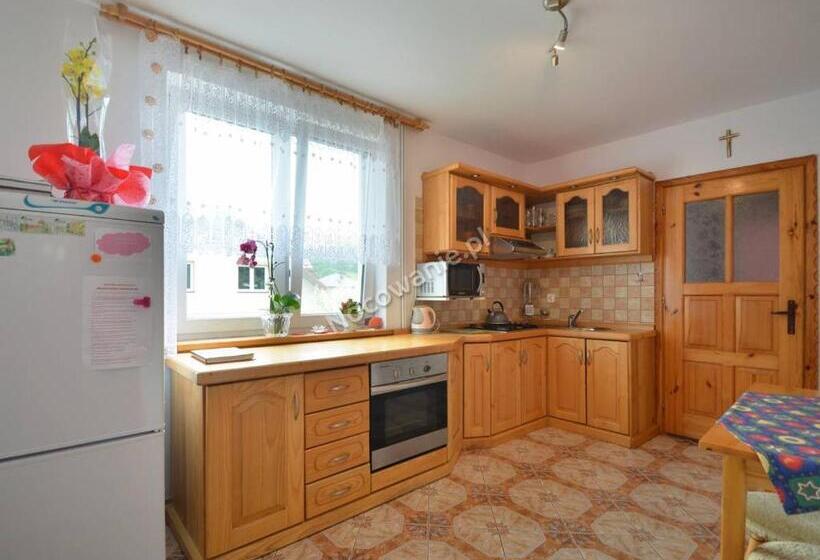 اتاق استاندارد با چشم‌انداز کوهستان, Bieszczadzki Krakowiak 575 894 584 Lub 535 595 732