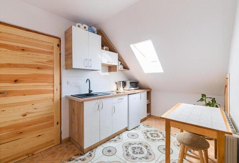 غرفة عائلية, Bieszczadzki Krakowiak 575 894 584 Lub 535 595 732