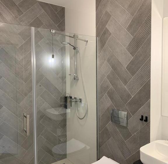 חדר דלוקס, Coliber