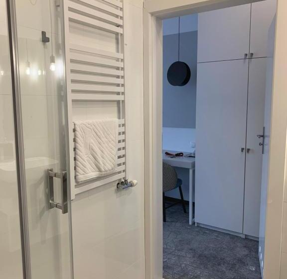 חדר סטנדרט מותאם לאדם עם מוגבלויות, Coliber