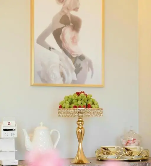 デラックスルーム, La Rose Residence