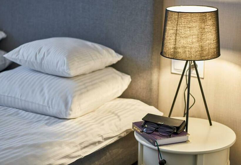 غرفة قياسية, Noclegi Pod Sokołem