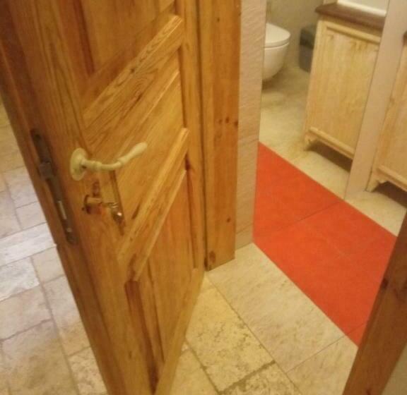 4인용 스탠다드 룸, Twój Azyl