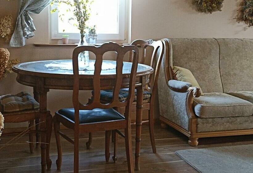 2间卧室的房子, Zielona Dolina