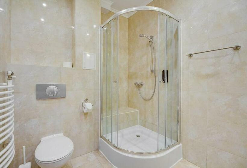 استودیوی استاندارد, Osw Pan Tadeusz