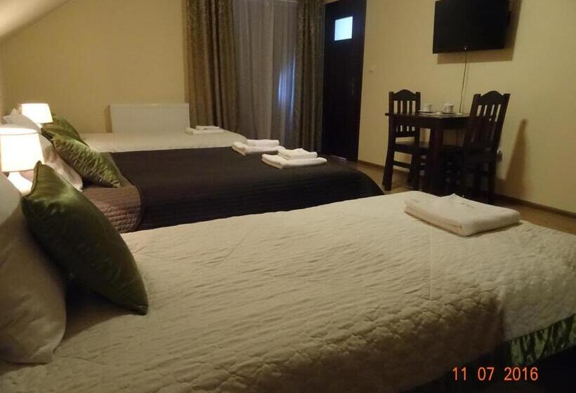 Семейный Номер, Willa Złoty Ogród