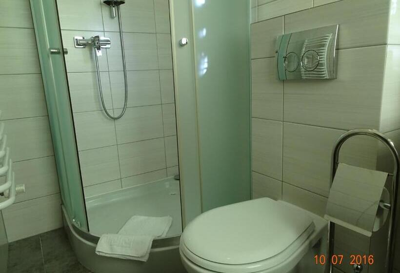 Семейный Номер, Willa Złoty Ogród