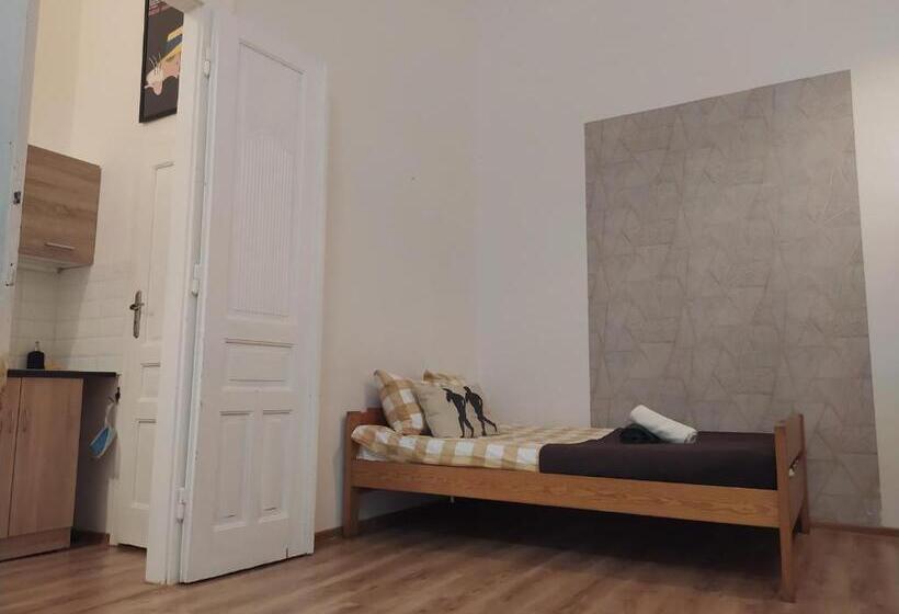 Студия Стандарт, Roller Apart