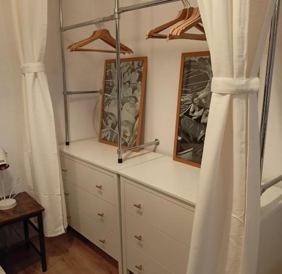 Студия Superior, Roller Apart