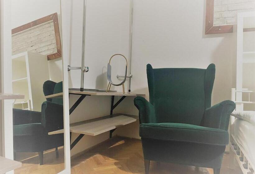 Апартаменты Deluxe 1 Спальня, Roller Apart