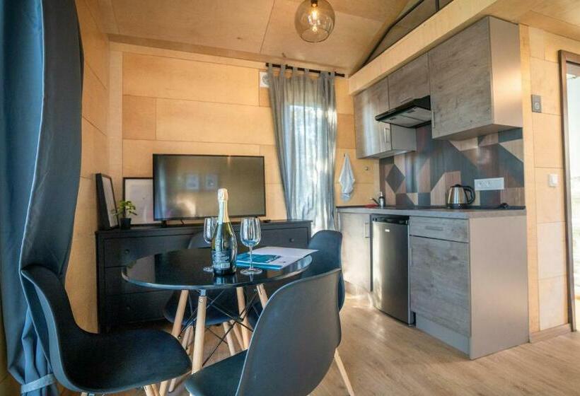 בקתת חדר, Ruciane Park   Mazury Resort & Spa