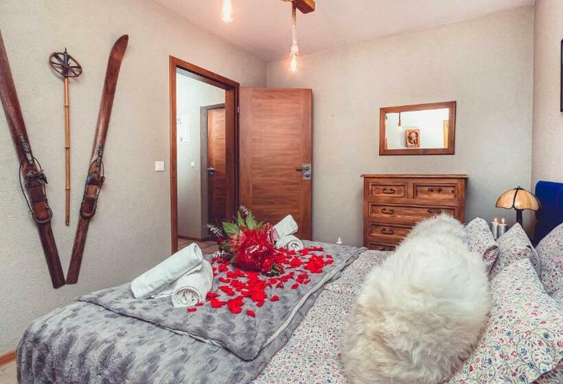 דירת חדר עם טרסה, Villa Delta Boutique