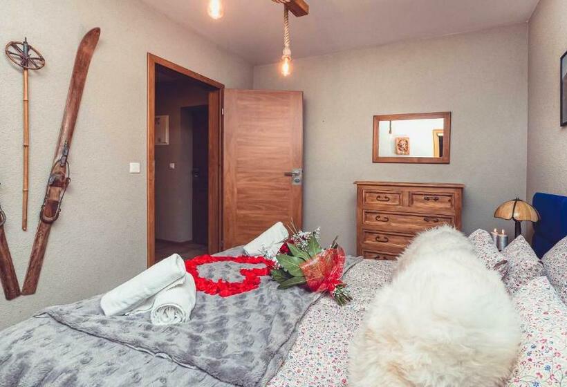 דירת חדר עם טרסה, Villa Delta Boutique