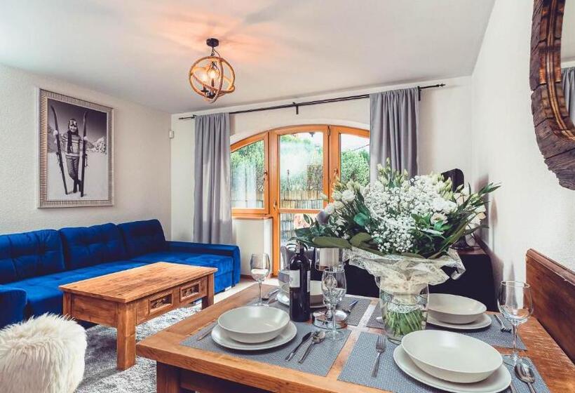 דירת חדר עם טרסה, Villa Delta Boutique