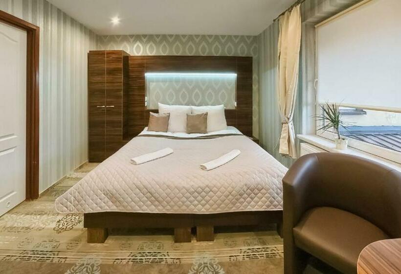 스탠다드 발코니 룸, Gościniec Jurajski