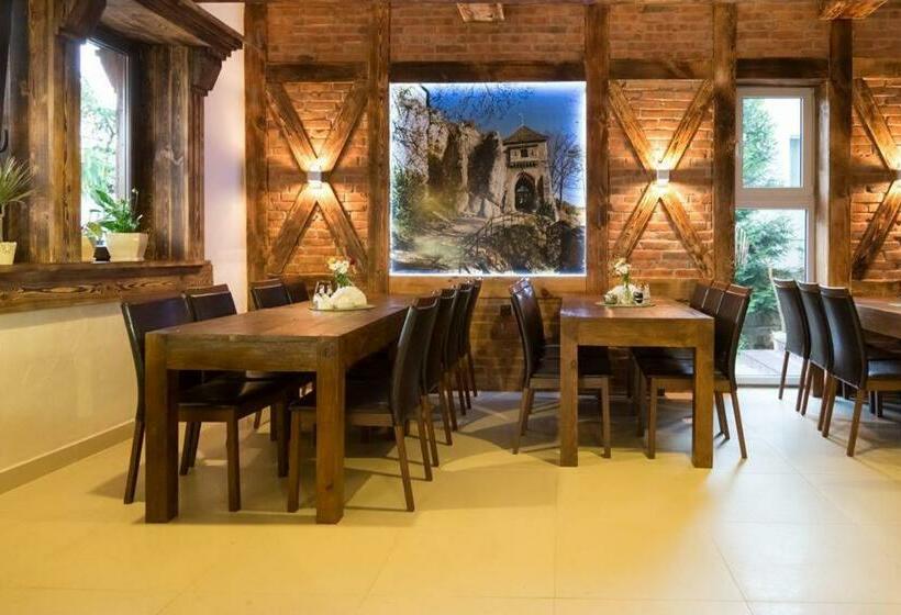 스탠다드 발코니 룸, Gościniec Jurajski