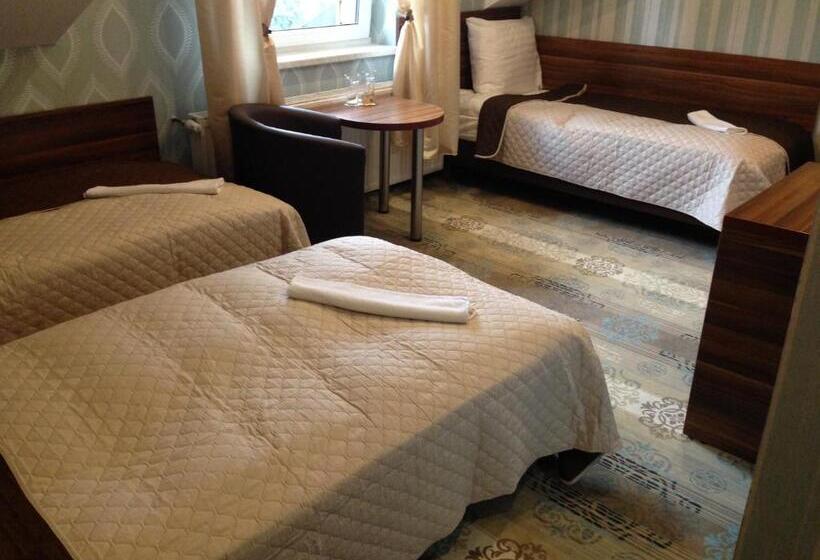 스탠다드 트리플 룸, Gościniec Jurajski