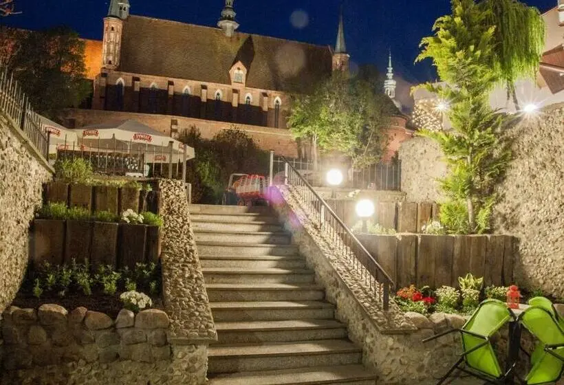 Perhehuone, Pod Wzgórzem Bed & Breakfast
