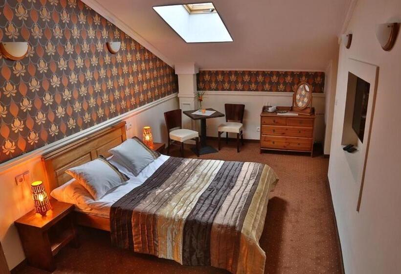 기본룸, Pod Wzgórzem Bed & Breakfast