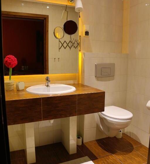 기본룸, Pod Wzgórzem Bed & Breakfast