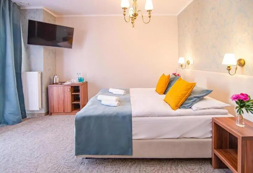 Huoneisto 2 Makuuhuonetta, Pod Wzgórzem Bed & Breakfast