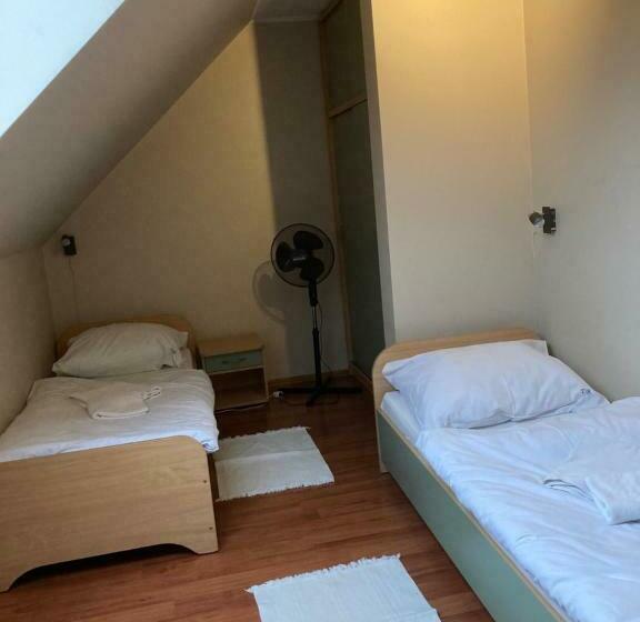 基本间, Restauracja  Zajazd Trzech Braci