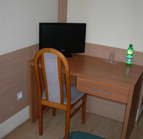 חדר סטנדרט יחיד, Zajazd Podjadek