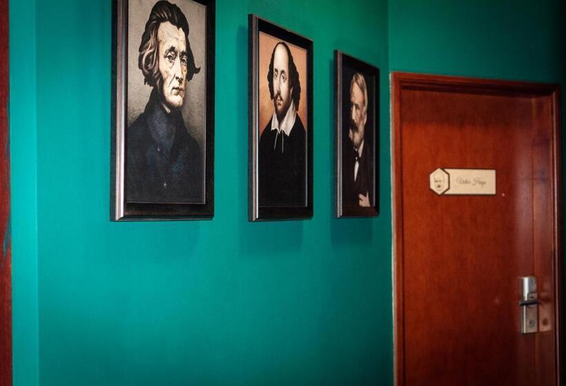 اتاق استاندارد, Apartamenty Siedem Komnat Siedmiu Mistrzów