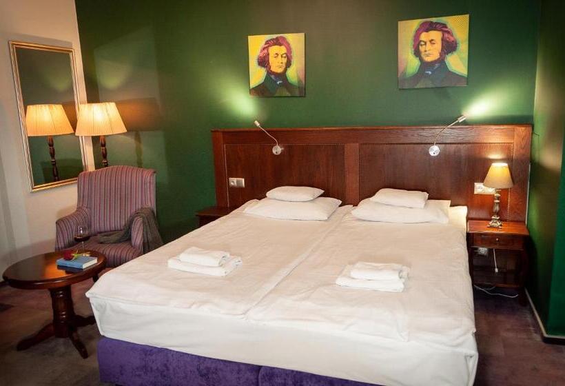 اتاق استاندارد, Apartamenty Siedem Komnat Siedmiu Mistrzów