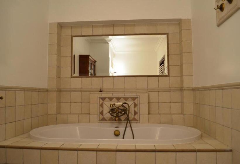 شقة سوبريور غرفة واحدة, Apartamenty W Dworku Cheval