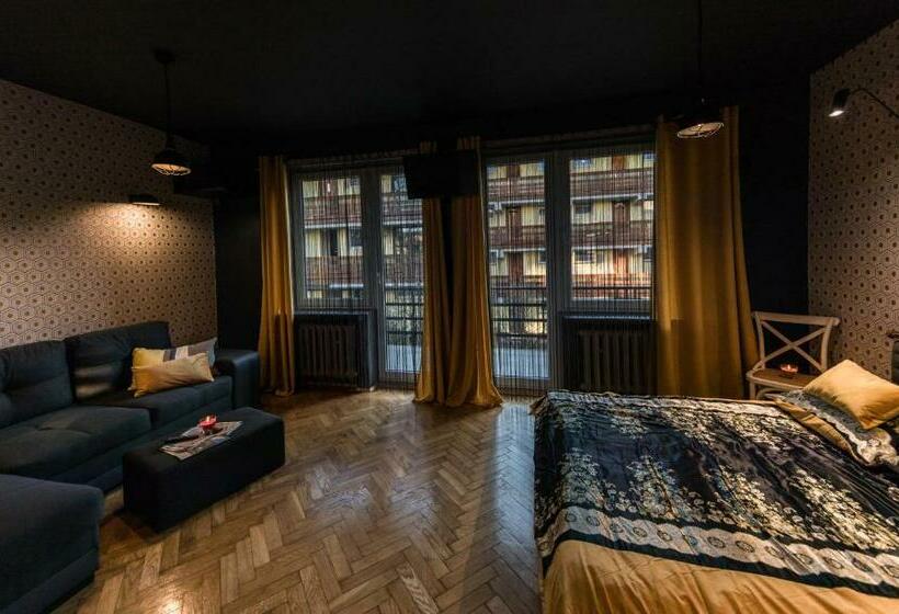 سوییت با چشمانداز کوه, 5 Kroków