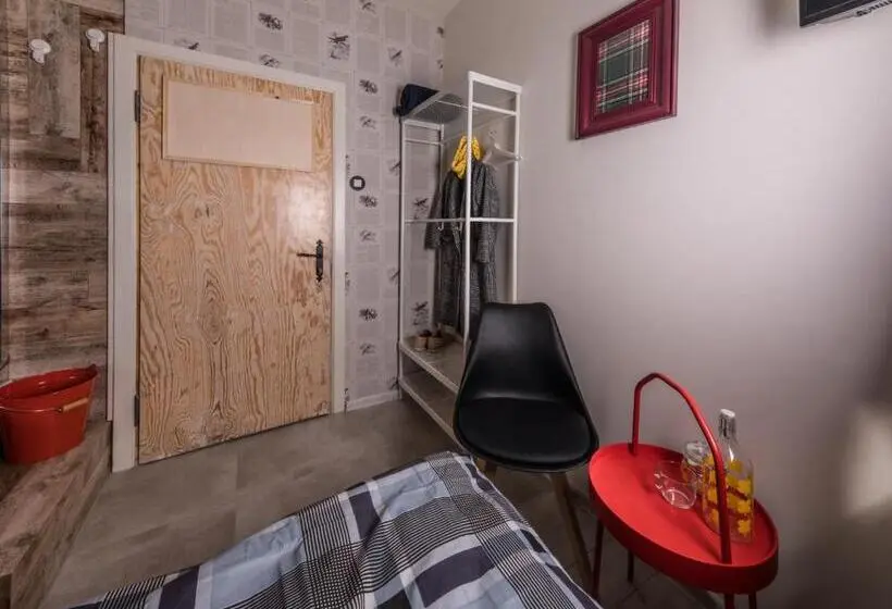 Deluxe-huone, 5 Kroków