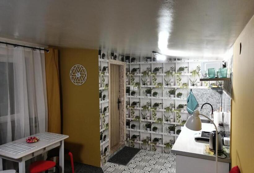 اتاق استاندارد سه نفره, 5 Kroków