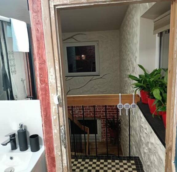 اتاق استاندارد سه نفره, 5 Kroków